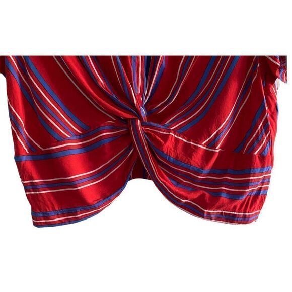 FOREVER 21 Plus Women's Red Blue Striped Crop Top US 0X - Picture 3 of 7